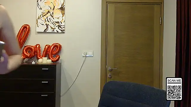 Wild Silk Desire online show from March 21, 2026, 4:54 pm