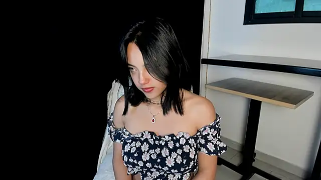 Victoriaa2 Doll online show from November 8, 2025, 11:54 am