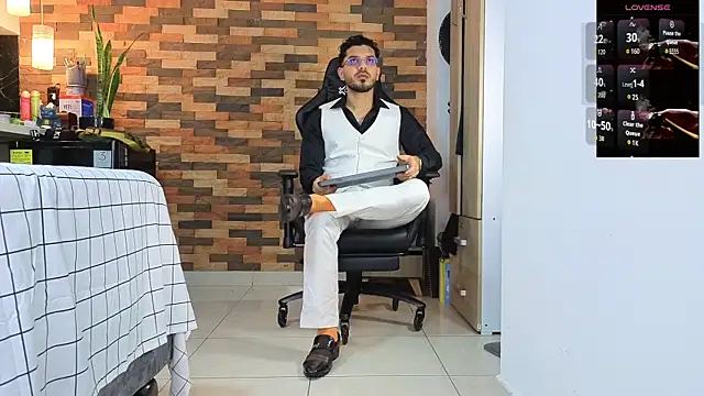 samuelcoopeer online show from April 28, 2026, 6:46 pm