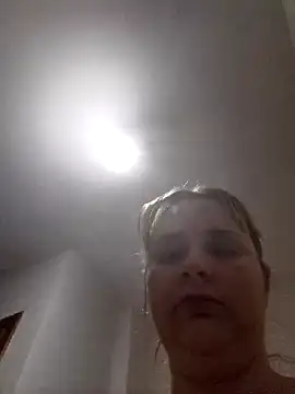 JessicaItalia online show from May 27, 2026, 8:06 pm