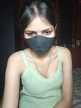 Isha Sax online show from October 30, 2025, 7:03 pm