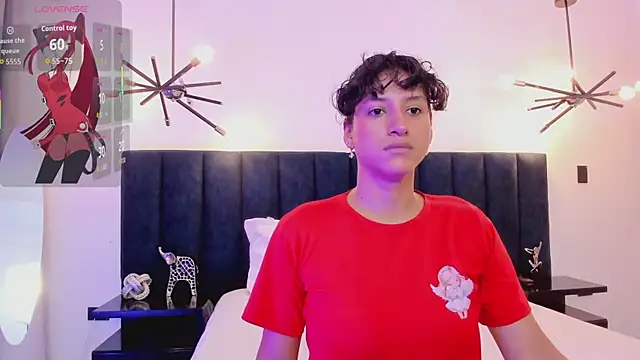 Snapshot of niia7 chatting on November 20, 2025, 7:35 pm niia7 online show from November 20, 2025, 7:35 pm