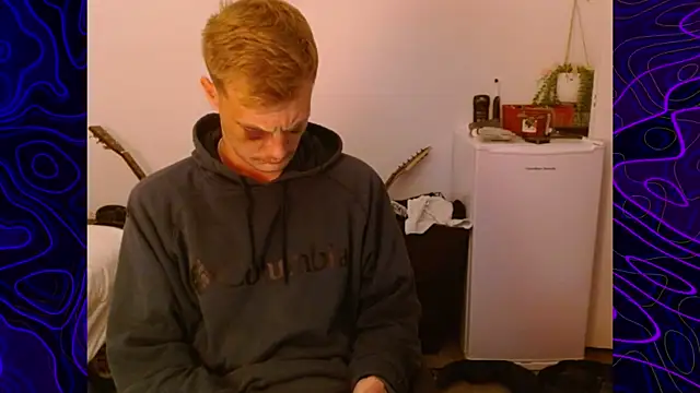 Snapshot of lustylyndon chatting on September 28, 2025, 5:24 am lustylyndon online show from September 28, 2025, 5:24 am