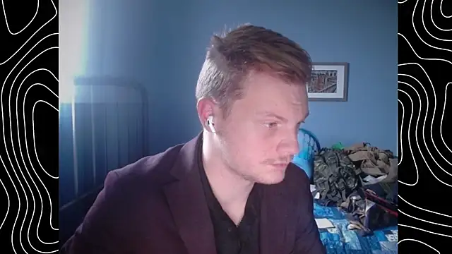 Snapshot of lustylyndon chatting on December 1, 2025, 5:18 pm lustylyndon online show from December 1, 2025, 5:18 pm