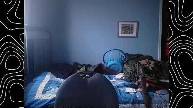 Snapshot of lustylyndon chatting on December 3, 2025, 8:18 pm lustylyndon online show from December 3, 2025, 8:18 pm