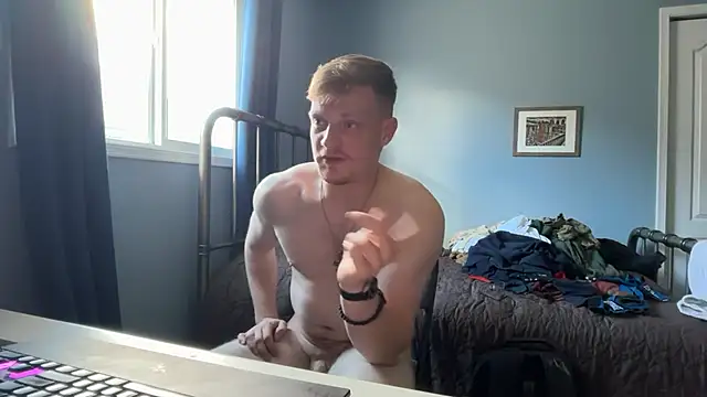 lustylyndon online show from June 6, 2026, 11:31 pm