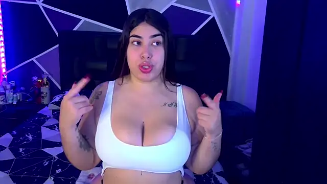 jazminslut online show from February 28, 2026, 1:06 am