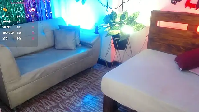 Snapshot of Yeseniaa25_ chatting on October 10, 2025, 3:33 pm Yeseniaa25 online show from October 10, 2025, 3:33 pm