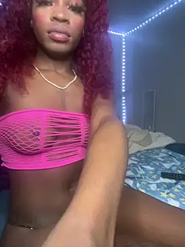 Snapshot of lovergirll555 chatting on February 5, 2026, 3:55 am lovergirll555 online show from February 5, 2026, 3:55 am