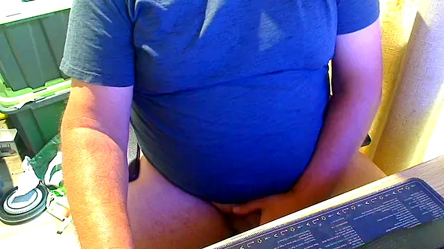 latexsub75 online show from March 23, 2026, 9:52 pm