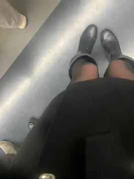 xiaoyuan01 online show from January 16, 2026, 12:03 am