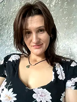 NikaSwan2831 online show from November 4, 2025, 11:09 am