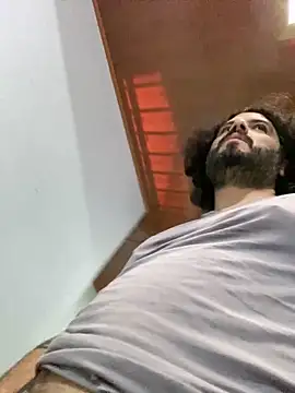 Snapshot of uto857 chatting on September 11, 2025, 3:56 pm uto857 online show from September 11, 2025, 3:56 pm