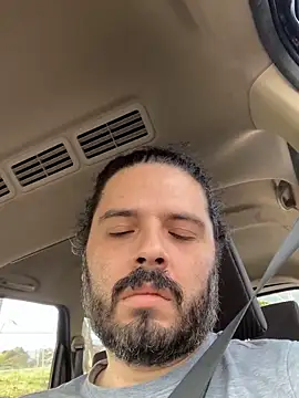 Snapshot of uto857 chatting on October 3, 2025, 1:08 pm uto857 online show from October 3, 2025, 1:08 pm