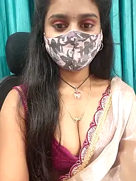 Snapshot of Aanya_hotty chatting on October 17, 2025, 5:48 pm Aanya hotty online show from October 17, 2025, 5:48 pm