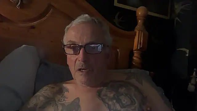 poggles online show from October 29, 2025, 7:26 pm