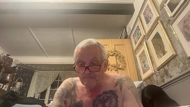 poggles online show from July 15, 2026, 9:42 pm