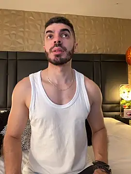 AxelThompson  online show from October 30, 2025, 11:22 am