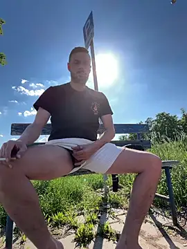 yourdreamboy17 online show from May 23, 2026, 3:16 pm