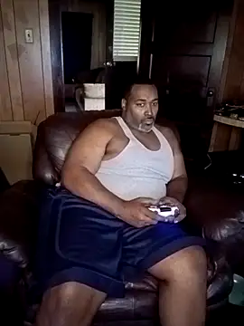 Snapshot of Mrbull67 chatting on October 4, 2025, 5:00 pm Mrbull67 online show from October 4, 2025, 5:00 pm