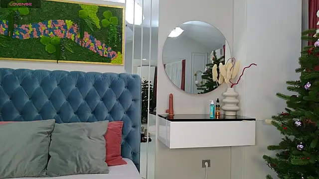 SiennaPierce online show from December 21, 2025, 5:14 am