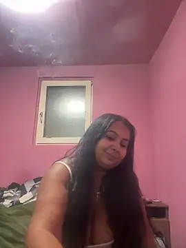 Snapshot of Melissa10 chatting on October 31, 2025, 8:43 pm Melissa10 online show from October 31, 2025, 8:43 pm