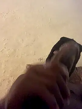 Snapshot of xgeee chatting on October 14, 2025, 10:05 am xgeee online show from October 14, 2025, 10:05 am