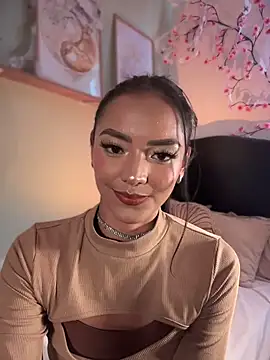 im-isabella online show from October 7, 2025, 9:12 pm