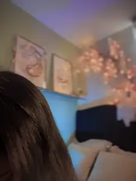 im-isabella online show from October 12, 2025, 3:44 pm