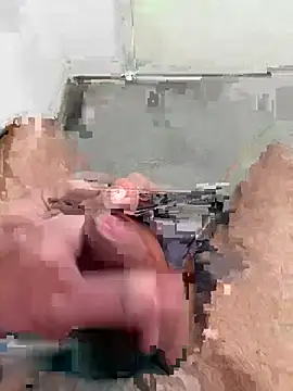 TarunX124 online show from January 14, 2026, 1:39 pm