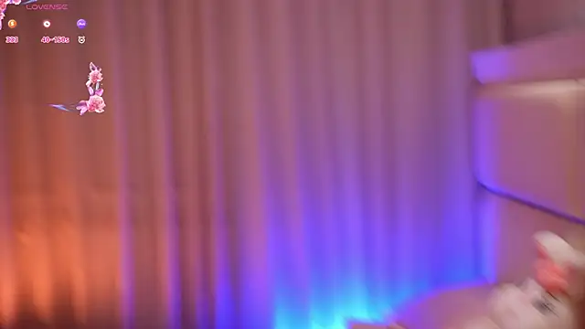 LiaGotti online show from November 10, 2025, 9:14 pm