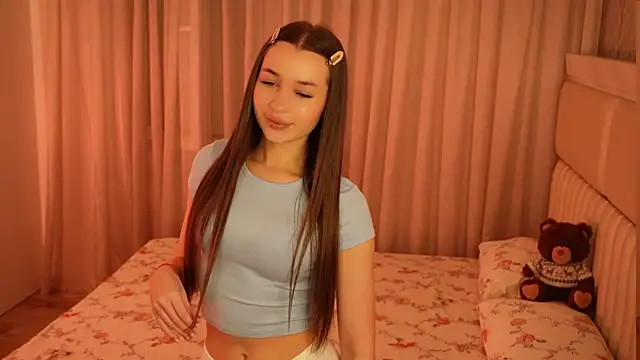 LiaGotti online show from April 1, 2026, 8:39 pm