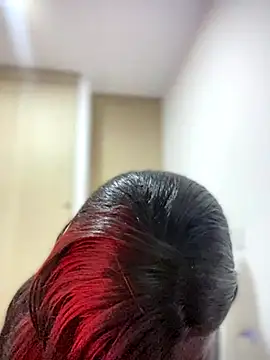 Alexia 24 online show from November 18, 2025, 1:11 am