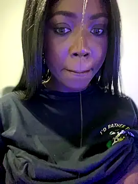 Alexia 24 online show from December 2, 2025, 3:45 am