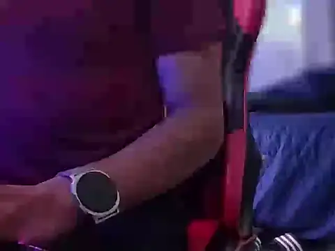 TUPtitaHot online show from January 17, 2026, 4:39 am