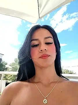 Juliana Xander online show from September 10, 2025, 2:17 pm