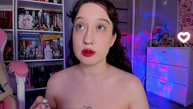 Snapshot of minionka chatting on February 8, 2026, 7:17 pm minionka online show from February 8, 2026, 7:17 pm