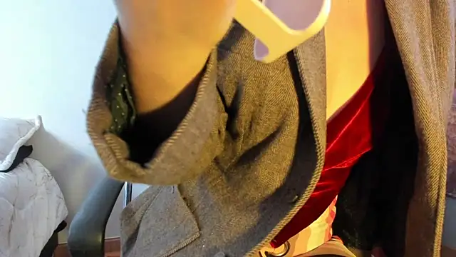 Pamela Squirtt online show from February 5, 2026, 1:05 pm