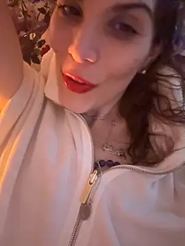 refem9 online show from October 30, 2025, 6:19 pm