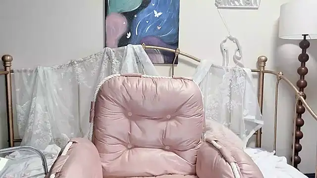 Snapshot of kiraa-0051 chatting on September 18, 2025, 1:13 pm kiraa-0051 online show from September 18, 2025, 1:13 pm