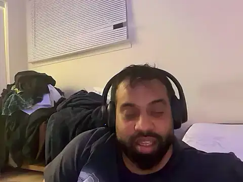 gogone2025 online show from October 12, 2025, 6:23 am