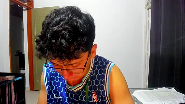 Snapshot of jacobs_shelby chatting on November 5, 2025, 1:05 am jacobs shelby online show from November 5, 2025, 1:05 am