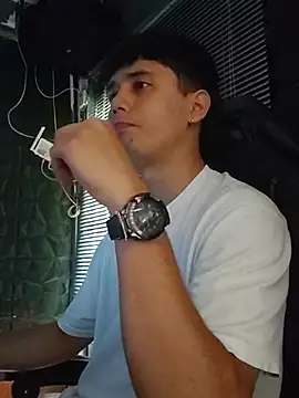 Snapshot of jacobs_shelby chatting on November 6, 2025, 1:23 pm jacobs shelby online show from November 6, 2025, 1:23 pm