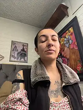 Snapshot of SALOME_KORLAND chatting on October 20, 2025, 7:47 pm SALOME KORLAND online show from October 20, 2025, 7:47 pm