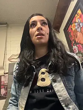 Snapshot of SALOME_KORLAND chatting on October 29, 2025, 11:45 am SALOME KORLAND online show from October 29, 2025, 11:45 am