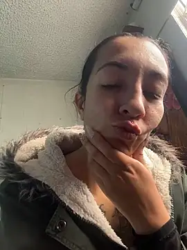 Snapshot of SALOME_KORLAND chatting on November 8, 2025, 1:33 pm SALOME KORLAND online show from November 8, 2025, 1:33 pm