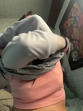 Snapshot of SALOME_KORLAND chatting on November 10, 2025, 11:42 am SALOME KORLAND online show from November 10, 2025, 11:42 am