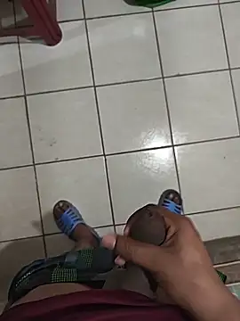 Genaro Dickinson 69 online show from November 25, 2025, 6:02 am