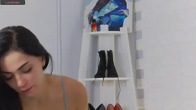 Agnessa online show from November 22, 2025, 7:18 am