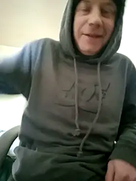 skateboy78 online show from May 7, 2026, 9:03 am